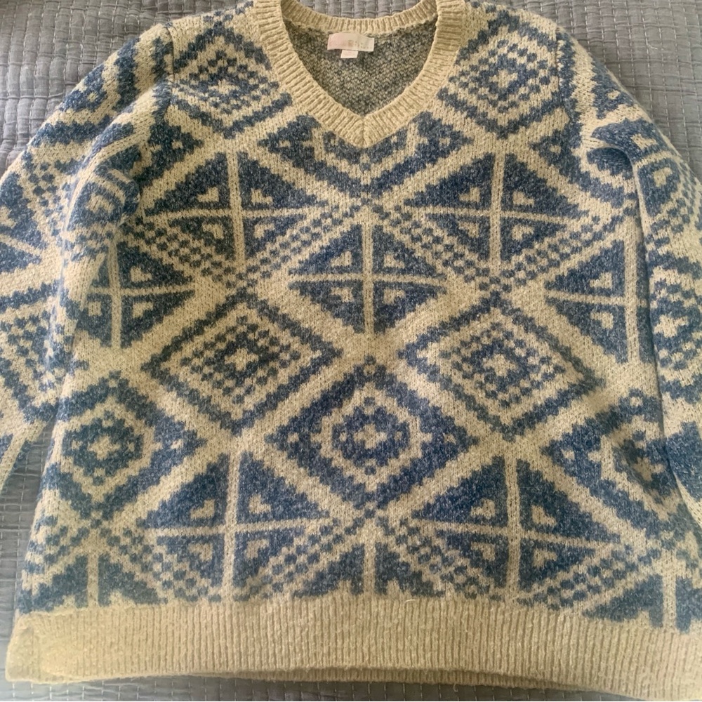 Belle by Kim Gravel Blue and Cream Intarsia V-Neck Sweater
